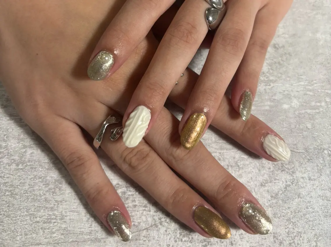 ネイル オーロラネイル ブルー フットネイル フレンチネイル ジェルネイル ハンドネイル kiki nail たまプラーザのネイルデザイン