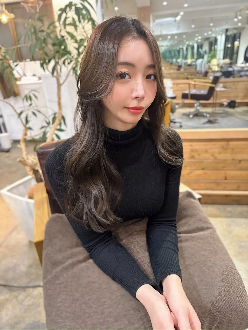 ロング カラー 髪質改善✨艶髪✨ レイヤーカット 田畑のヘアスタイル