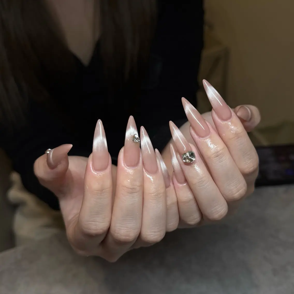 ネイル マグネットネイル ハンドネイル IROHA NAIL 北村菜帆のネイルデザイン