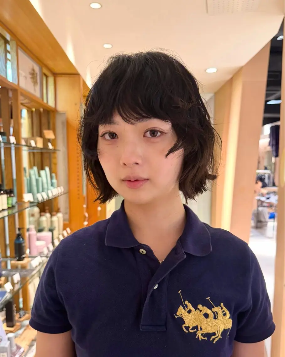 ミディアム パーマ 吉永 琴香のヘアスタイル
