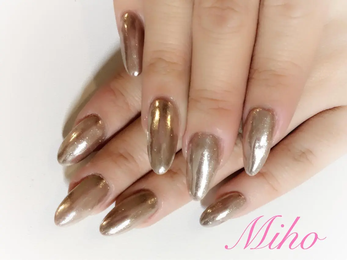 ネイル ミラーネイル nail Berunaのネイルデザイン