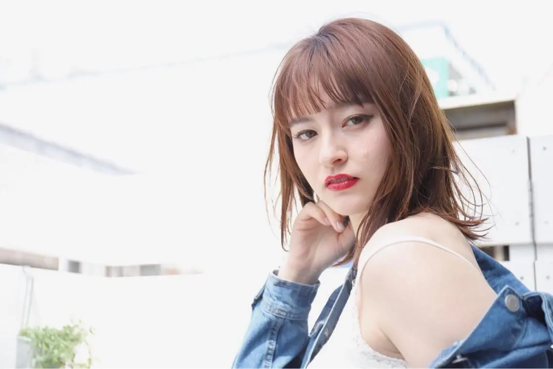 ミディアム 🌼こやま かおり🌼のヘアスタイル