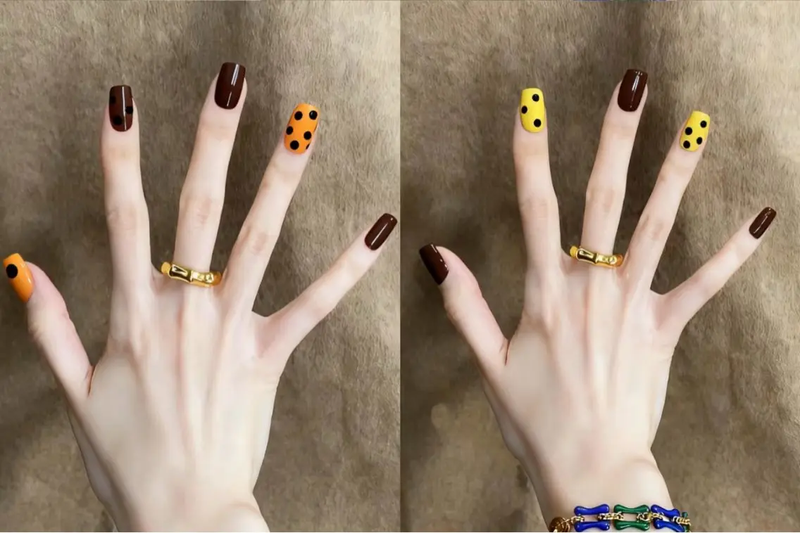ネイル ハンドネイル H3 Nail Tsuki🦋💙のネイルデザイン