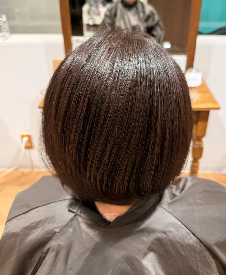 ミディアム カラー ブラウンカラー ヘアカラー レ ティチャンのヘアスタイル