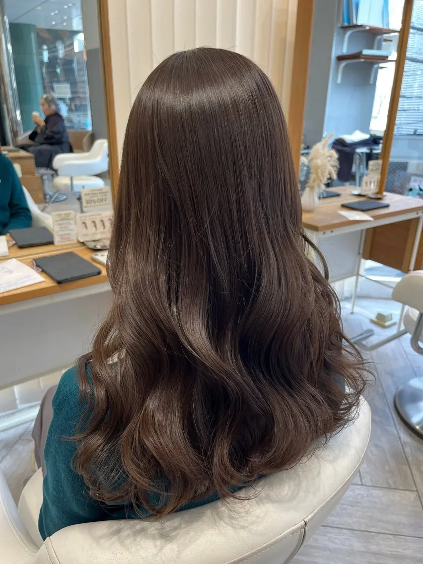 ロング カラー カット ヘアカラー トリートメント AVANCE. chisatoのヘアスタイル