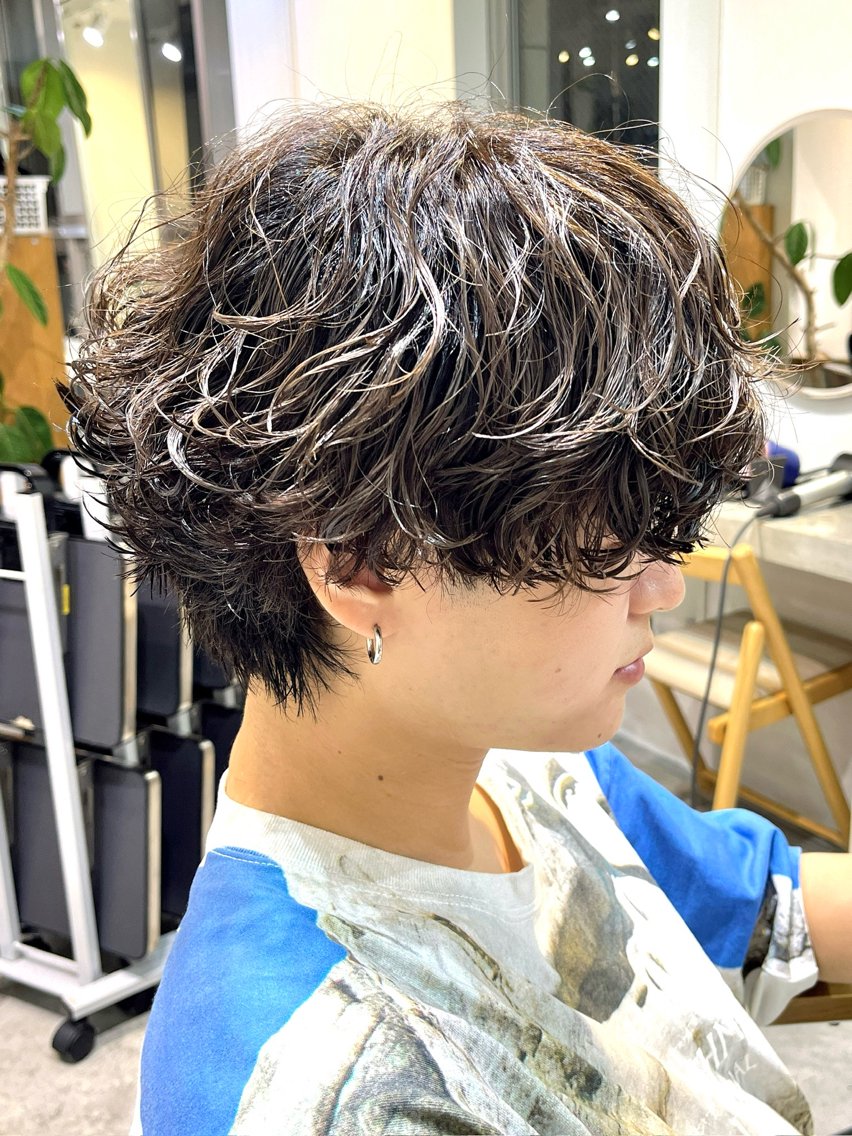ショート パーマ メンズ カット パーマ センターパートメンズ 曲がる縮毛矯正/晴輝のヘアスタイル