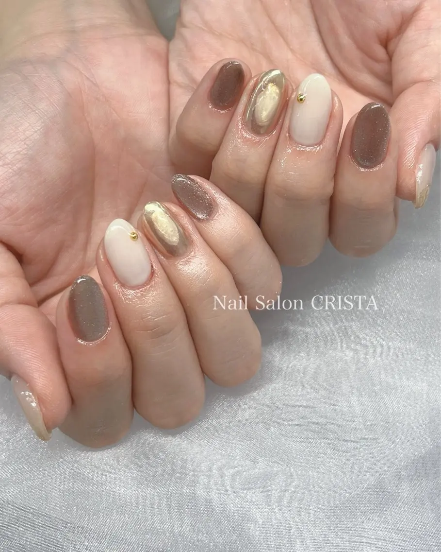 ネイル ニュアンスネイル ハンドネイル CRISTA💠 ヒナタのネイルデザイン