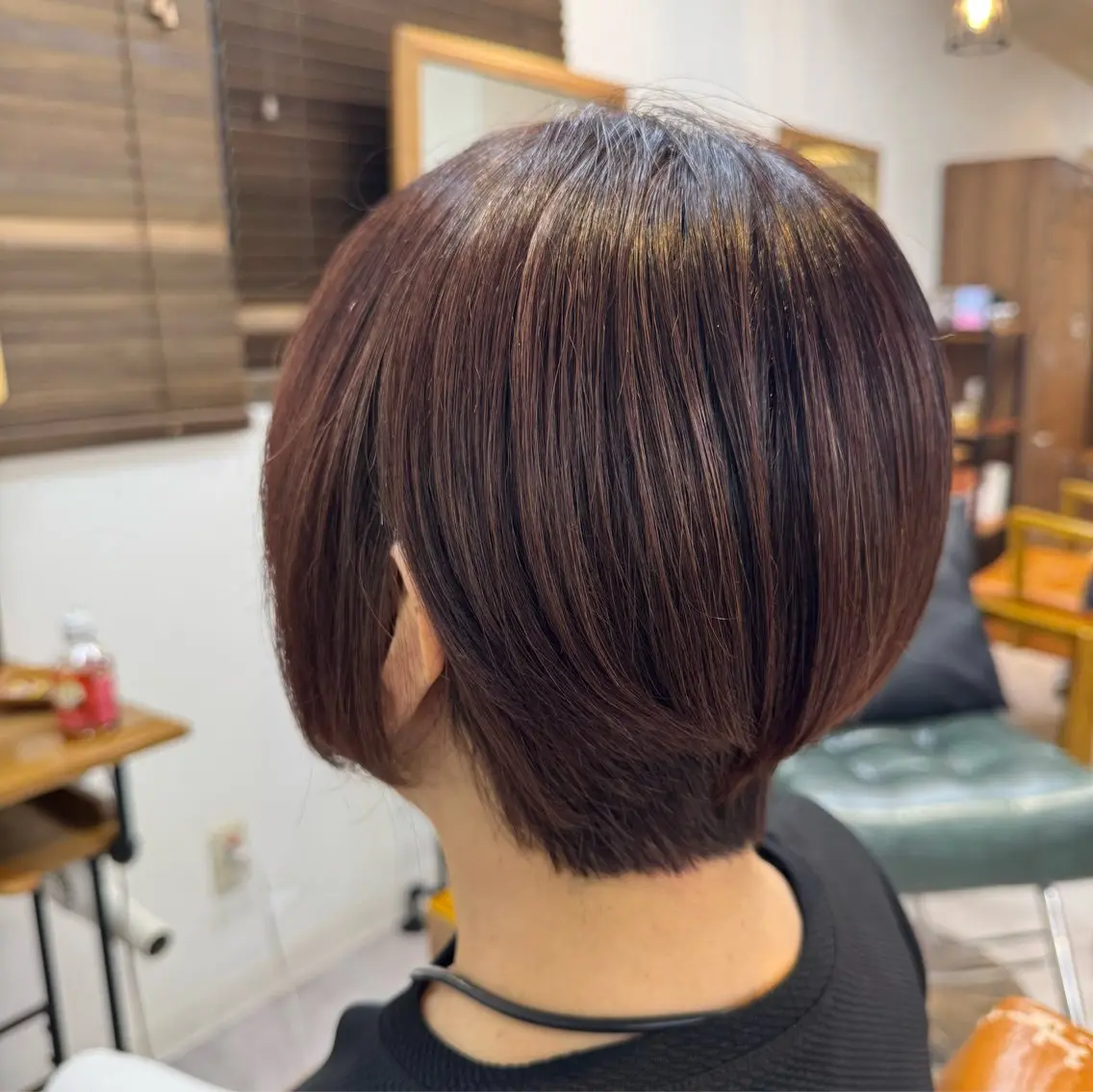 ショート カット ヘアカラー トリートメント lore umeのヘアスタイル