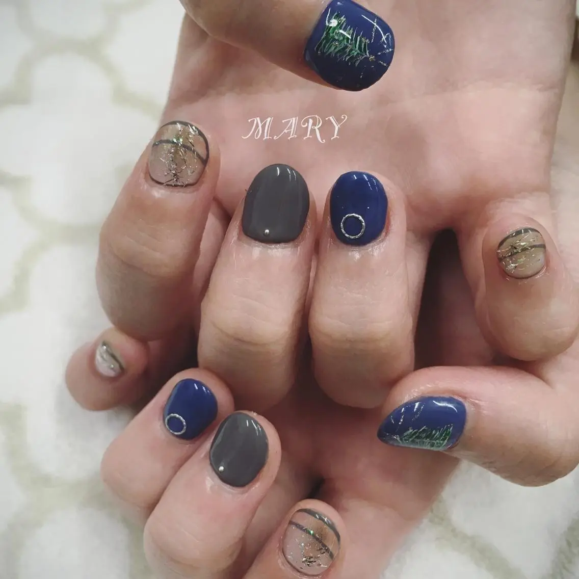 ネイル 冬ネイル クリスマス ハンドネイル Mary nail .narumiのネイルデザイン