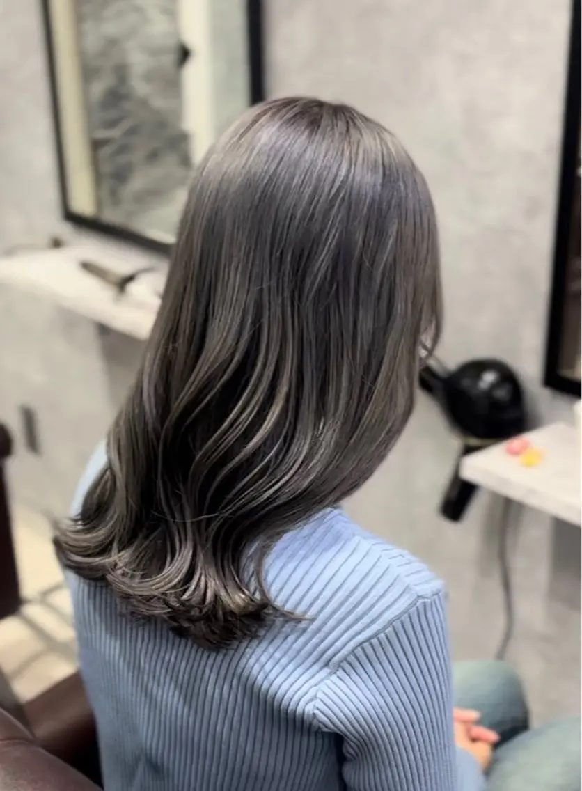 セミロング カット ヘアカラー トリートメント 池袋/カラー特化🎨 ロング料金なし🩵のヘアスタイル