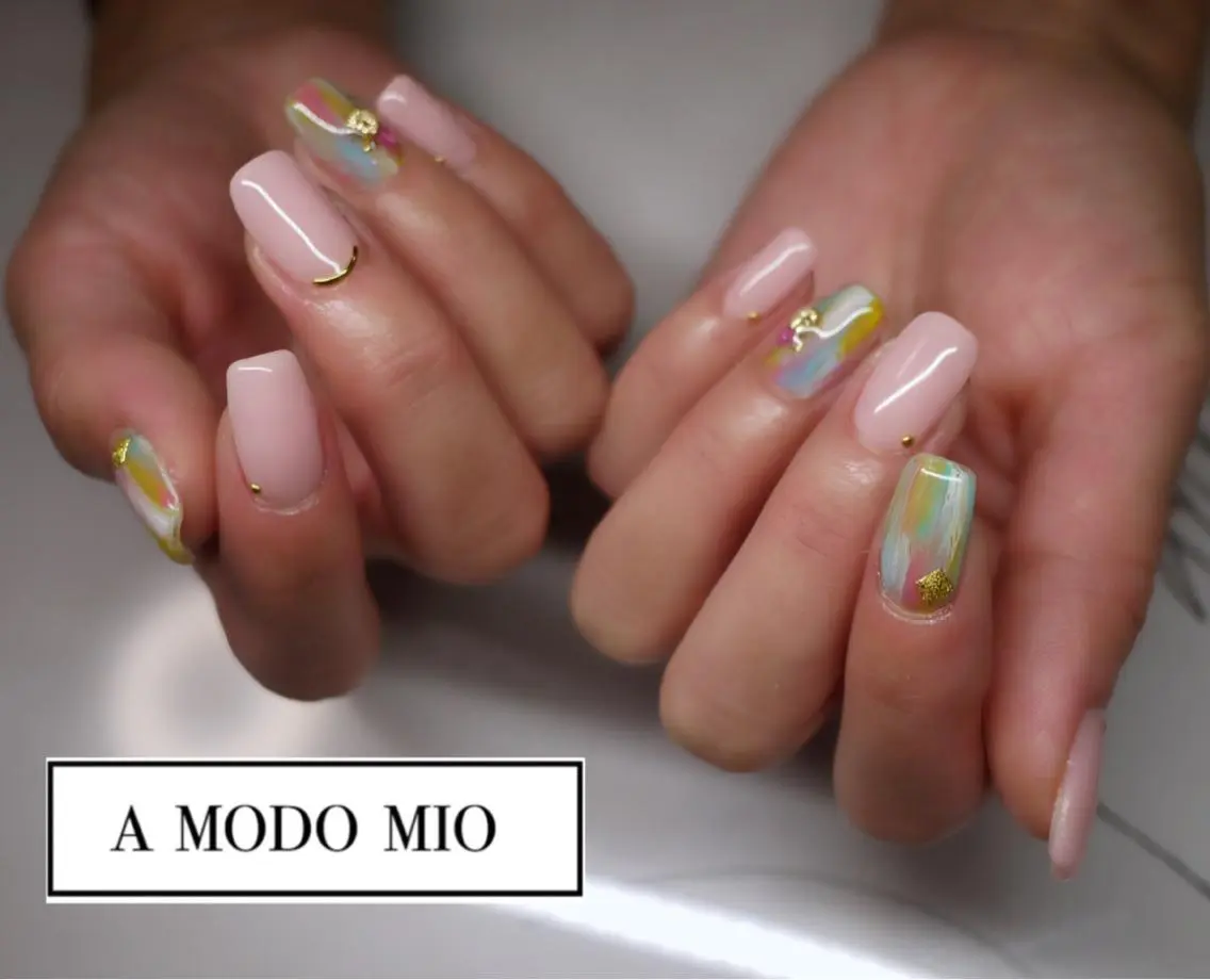 ネイル A MODO MIOのネイルデザイン