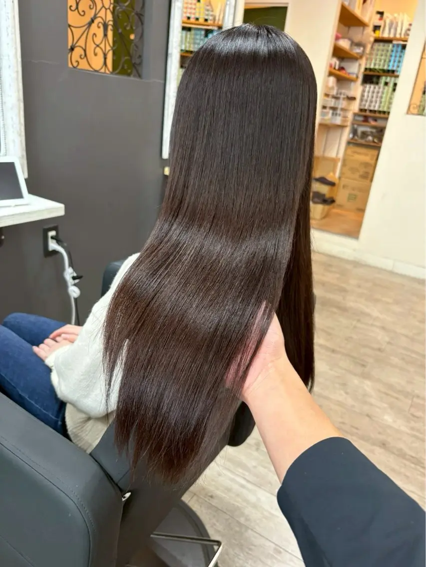 ロング カラー YURA hairのヘアスタイル