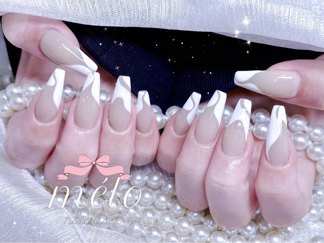 ネイル ハンドネイル Nailsalon mélo 🩷のネイルデザイン