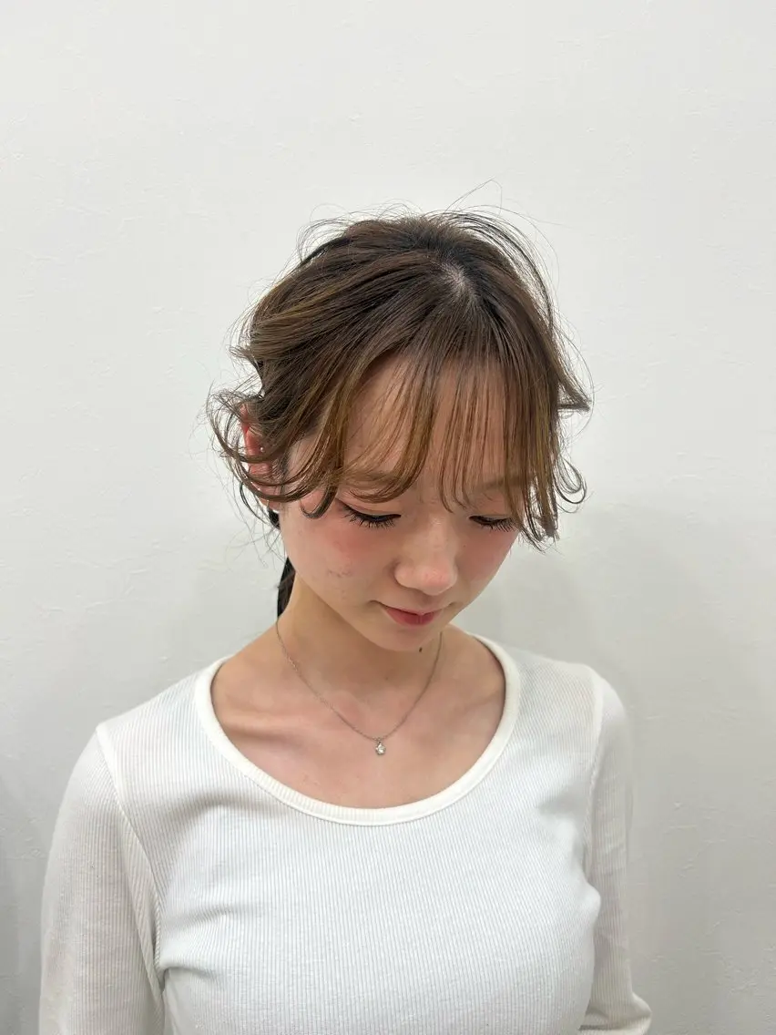 ミディアム ヘアアレンジ 顔周りカット ヒナ|縮毛矯正| 髪質改善|大和西大寺のヘアスタイル