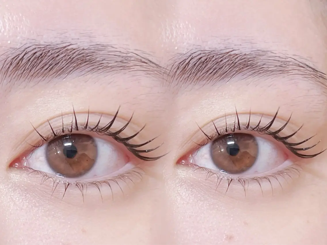 上下まつ毛パーマの写真