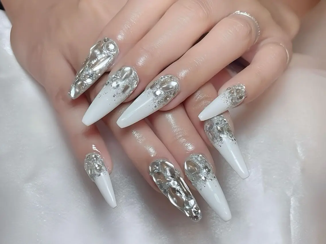 ネイル オーロラネイル ブルー フットネイル ジェルネイル 氷ネイル・うるうるネイル ハンドネイル Rin Nail 新大久保店のネイルデザイン
