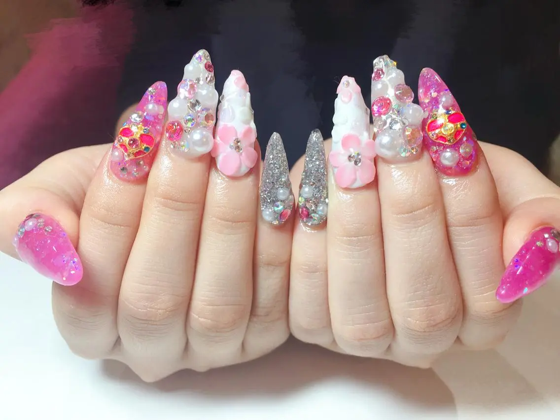 ネイル ロングネイル スカルプネイル nail salon Pink Aliceのネイルデザイン