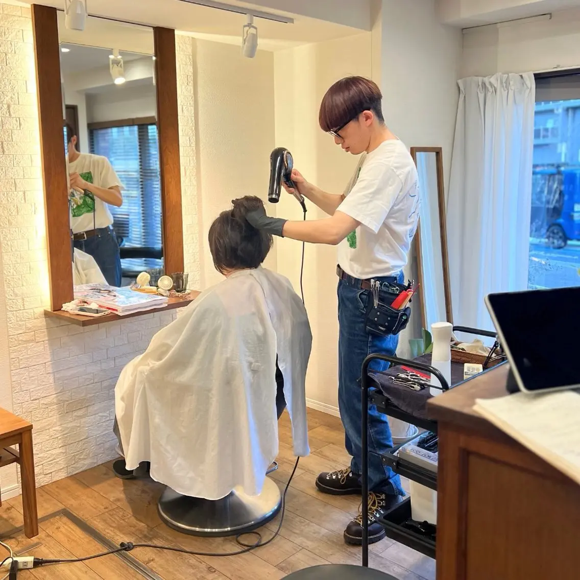 ミディアム カラー カット ヘアカラー トリートメント ヘアセット しんのすけ /モデルさん募集中のヘアスタイル