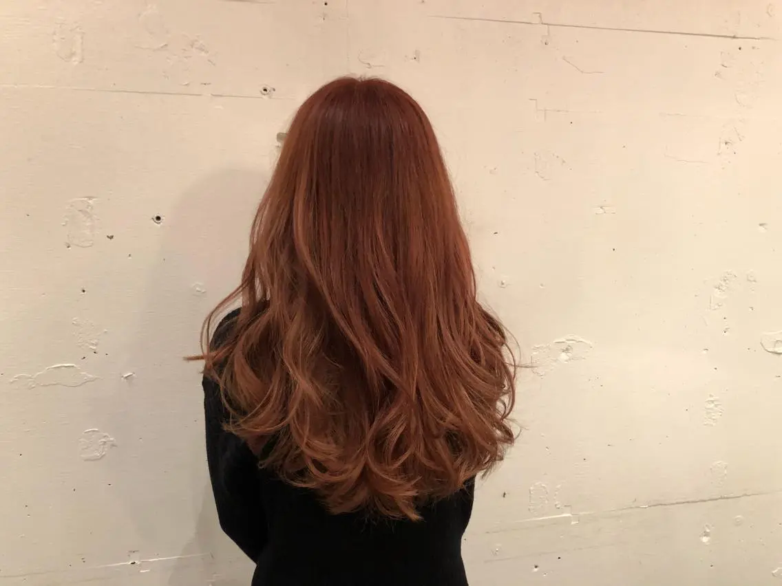 カラー ブリーチ ブラウンカラー レッドカラー ヘアカラー トリートメント 小森谷 亮太のヘアスタイル