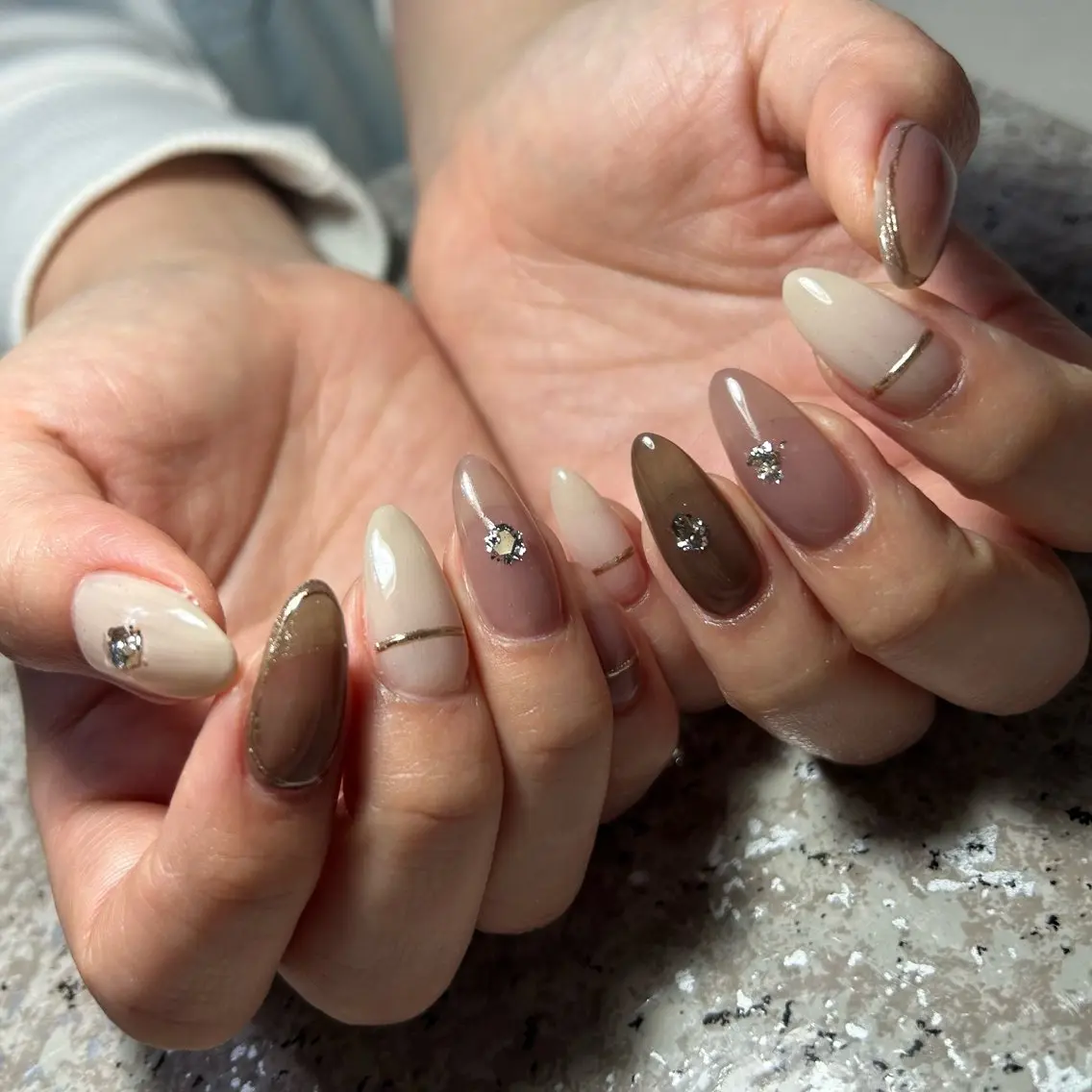ネイル ハンドネイル nailroom‪ sb‪‪𓈒𓂂𓏸のネイルデザイン