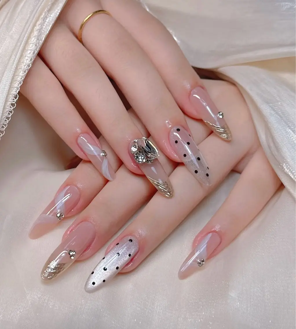 ネイル ハンドネイル D-BEAUTY Nailsalonのネイルデザイン