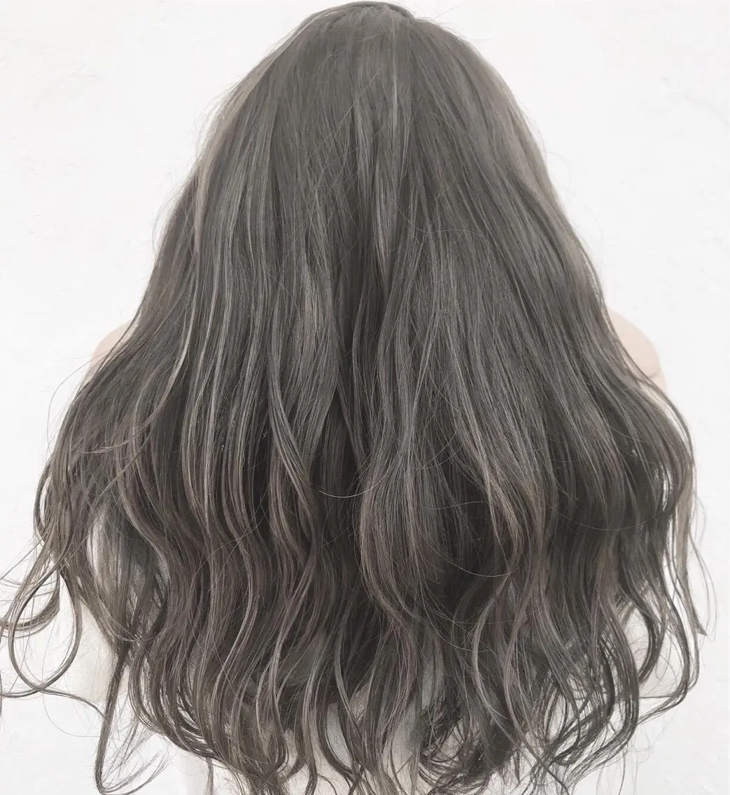 ロング 大人女性に寄り添う 髪質改善サロンのヘアスタイル