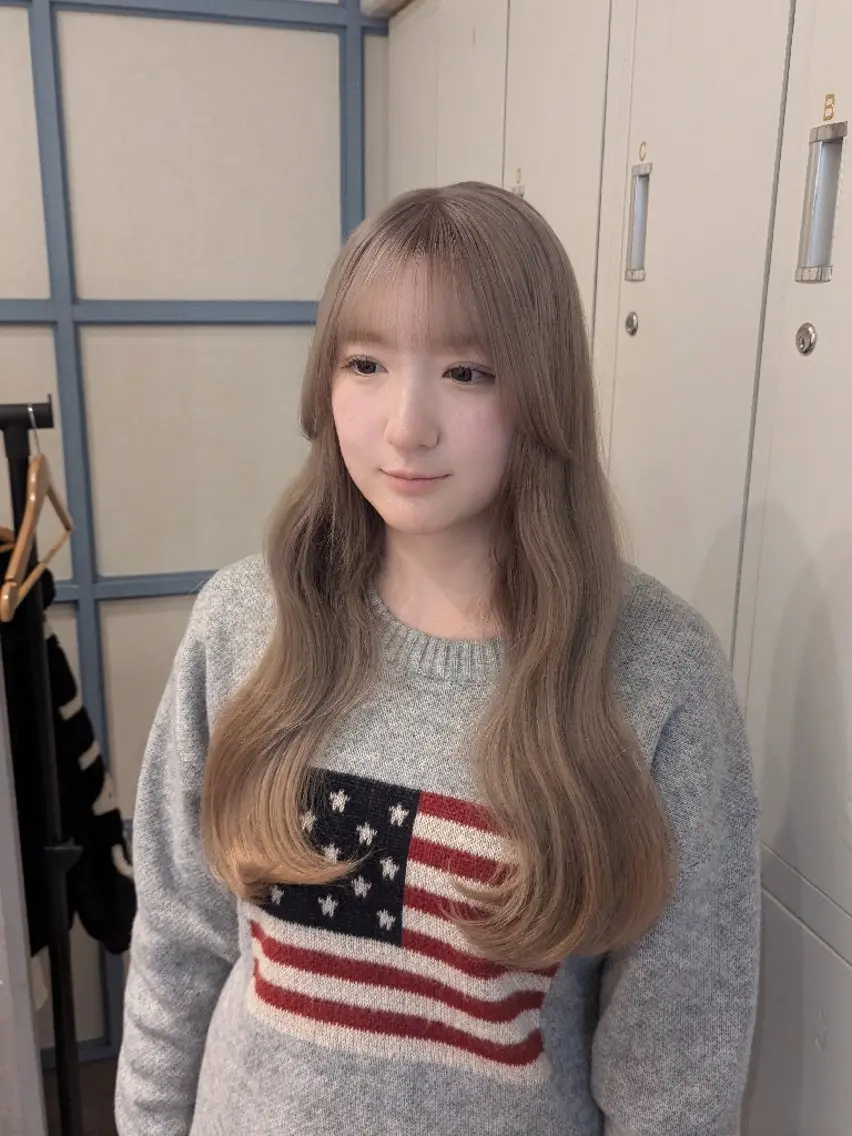 ロング カラー ベージュカラー ブリーチ ホワイトベージュ ヘアカラー トリートメント 🏹MIYU¦抜け感 ×柔らかカラーのヘアスタイル