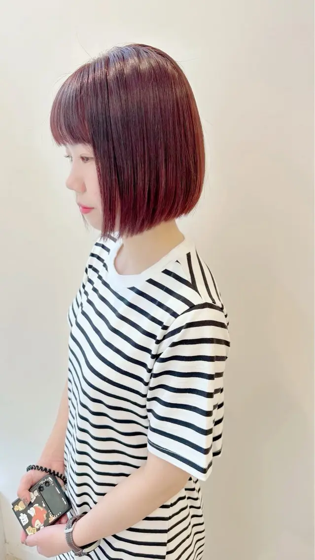 ショート カラー カット ヘアカラー 小顔レイヤー/ ベージュ🤍Rieのヘアスタイル