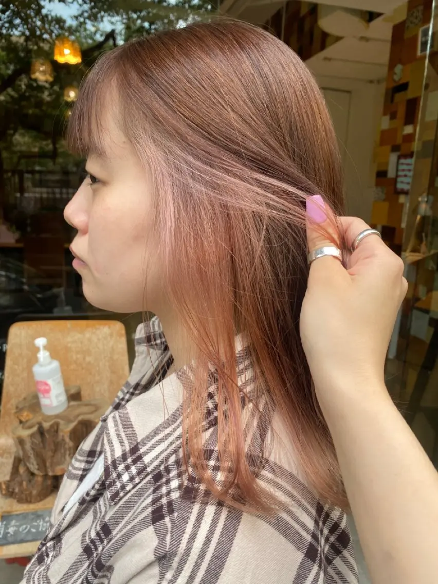 セミロング カラー ヘアカラー 鈴木 映美のヘアスタイル