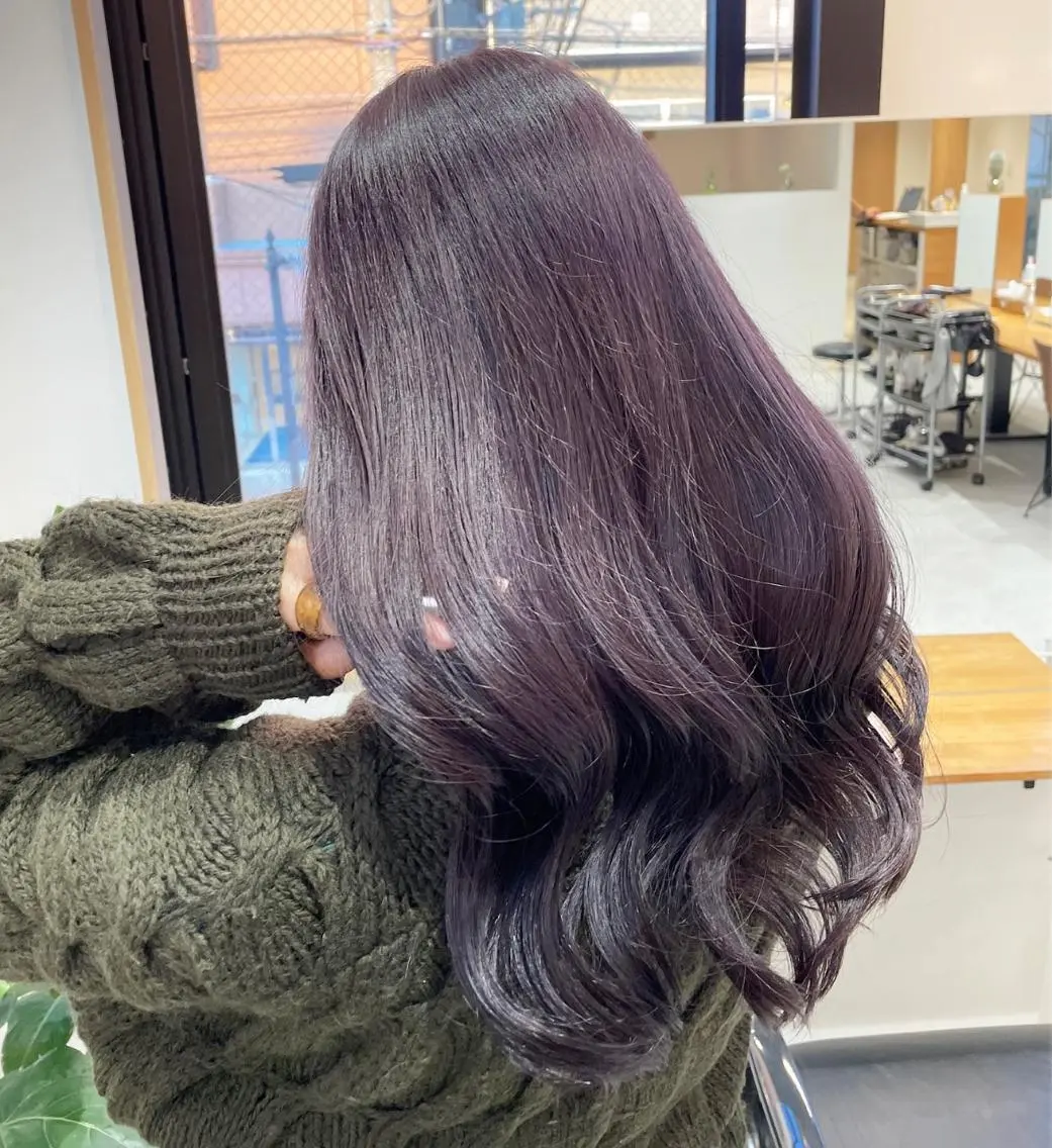 セミロング カラー ブリーチ ラベンダーカラー bloom yumaのヘアスタイル