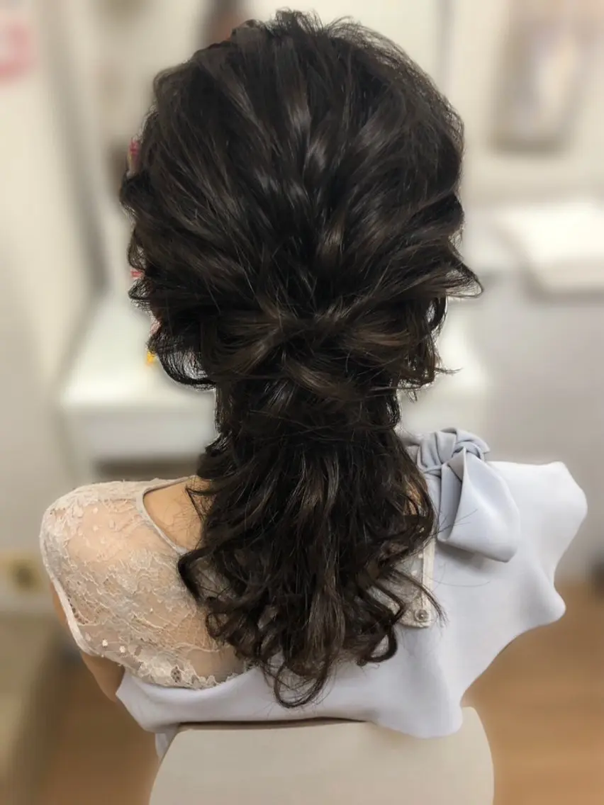 ヘアアレンジ ヘアセット 🤍AIRA🤍のヘアスタイル