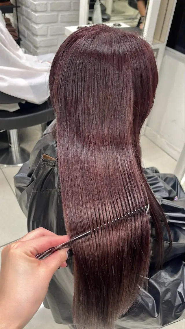ロング カラー ピンクカラー カット ヘアカラー トリートメント ヘッドスパ 艶髪【カラー支持率 No.1】リノ🪐のヘアスタイル
