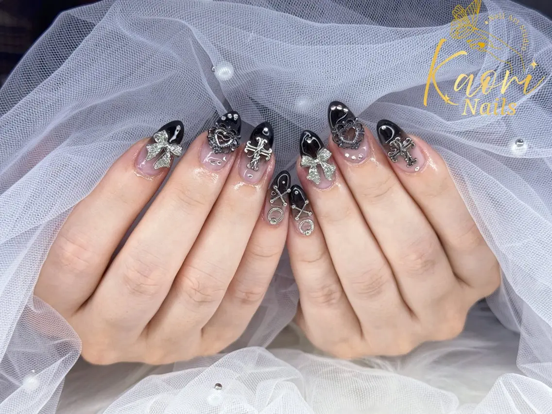 ネイル フットネイル フレンチネイル グラデーション 韓国ネイル マグネットネイル KAORI YUMIのネイルデザイン