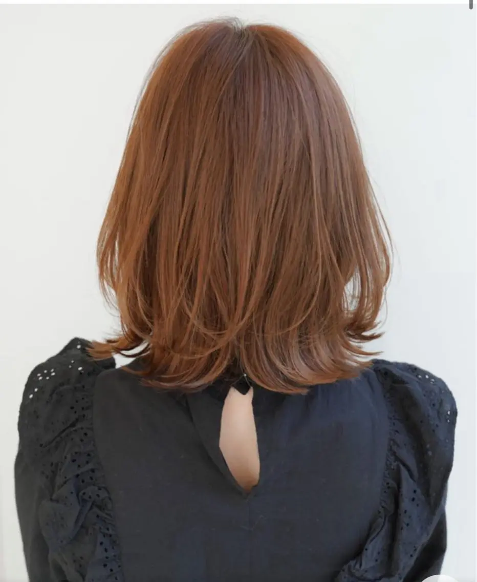 ミディアム カラー LOOP 佐藤のヘアスタイル