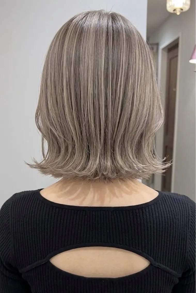 ミディアム ボブレイヤー ボブ 髪質改善 レイヤーカット カット ヘアカラー トリートメント 髪質改善/レイヤー /河崎のヘアスタイル