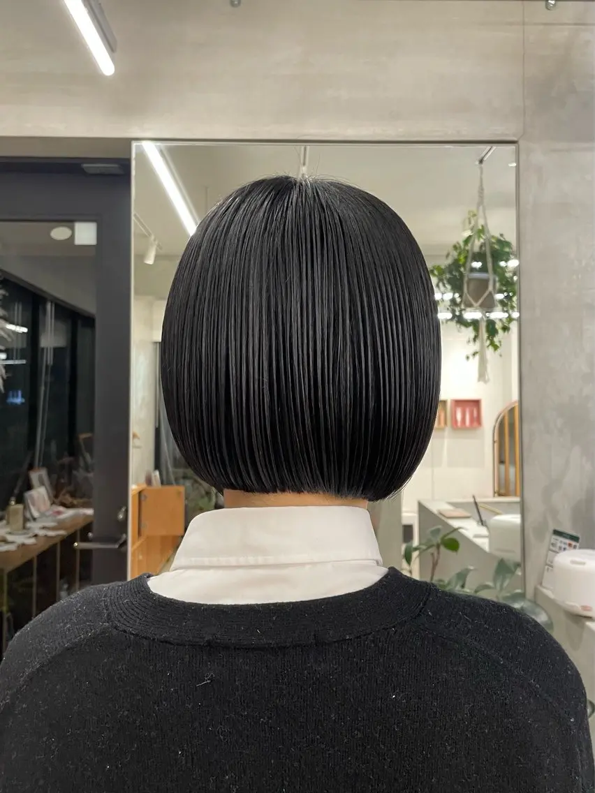 ショート カット 鶴井 美空のヘアスタイル