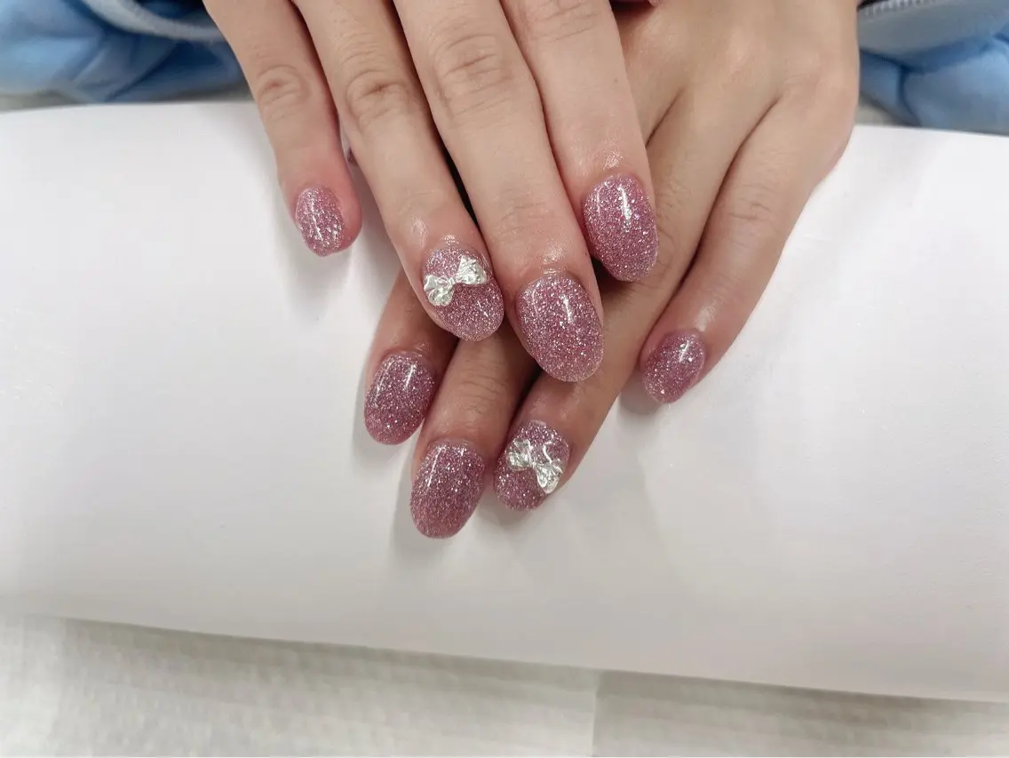ネイル RUBYネイルサロン 9Caratsのネイルデザイン