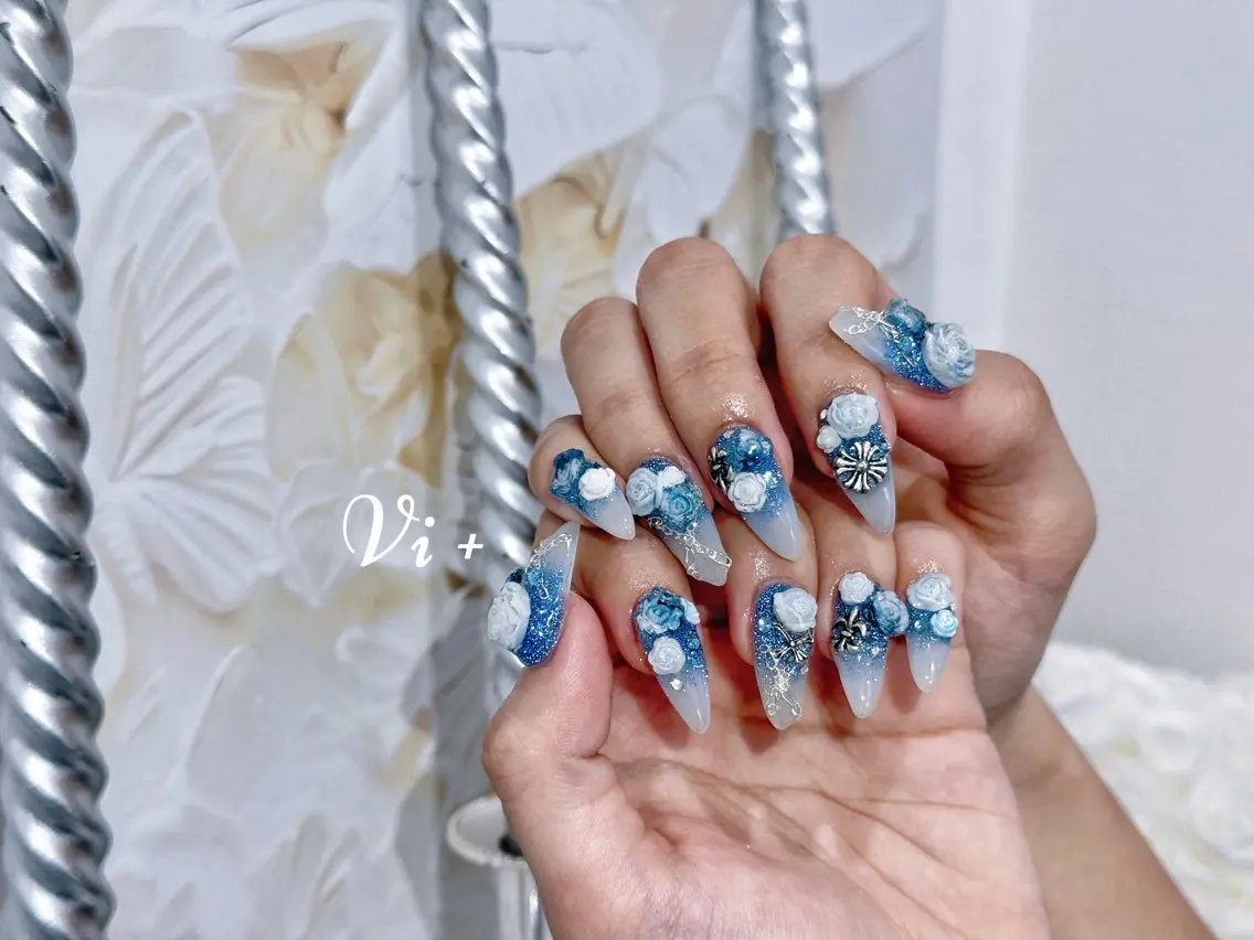 ネイル ハンドネイル ✨Nailsalon Vi+✨のネイルデザイン