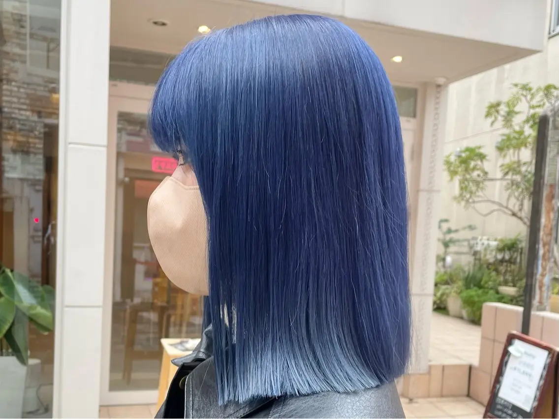 ミディアム カラー ブルーカラー ネイビーカラー ヘアカラー トリートメント ヘアセット ハイトーン×レイヤー /遠藤将太のヘアスタイル