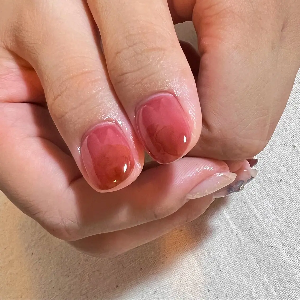 ネイル ボルドー pointillé .ayaのネイルデザイン
