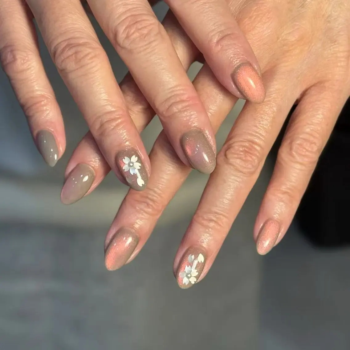 ネイル Tagi Nail 銀座のネイルデザイン