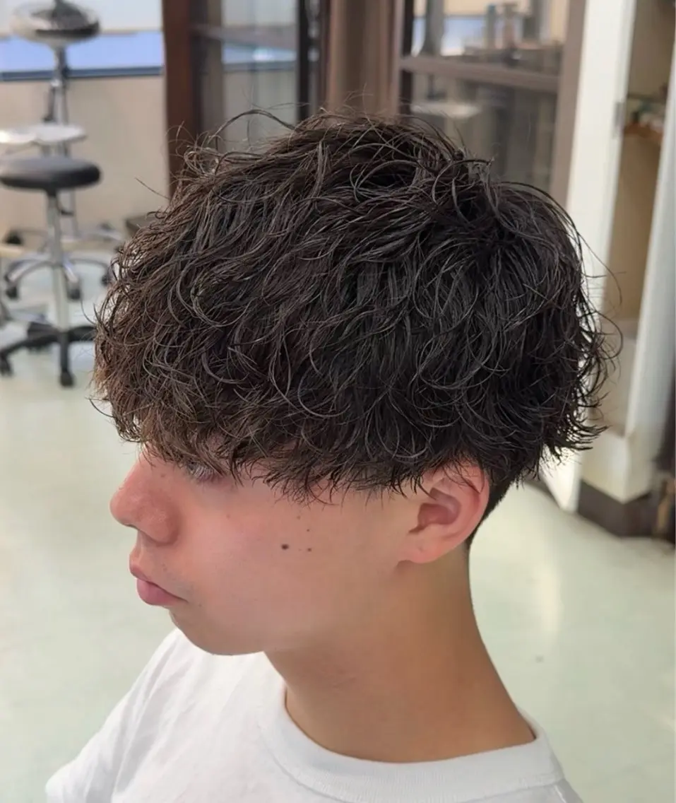 【ご新規限定🔥/平日割/時短セット】メンズカット＋波巻きパーマ🌀（ケアパーマ）の写真