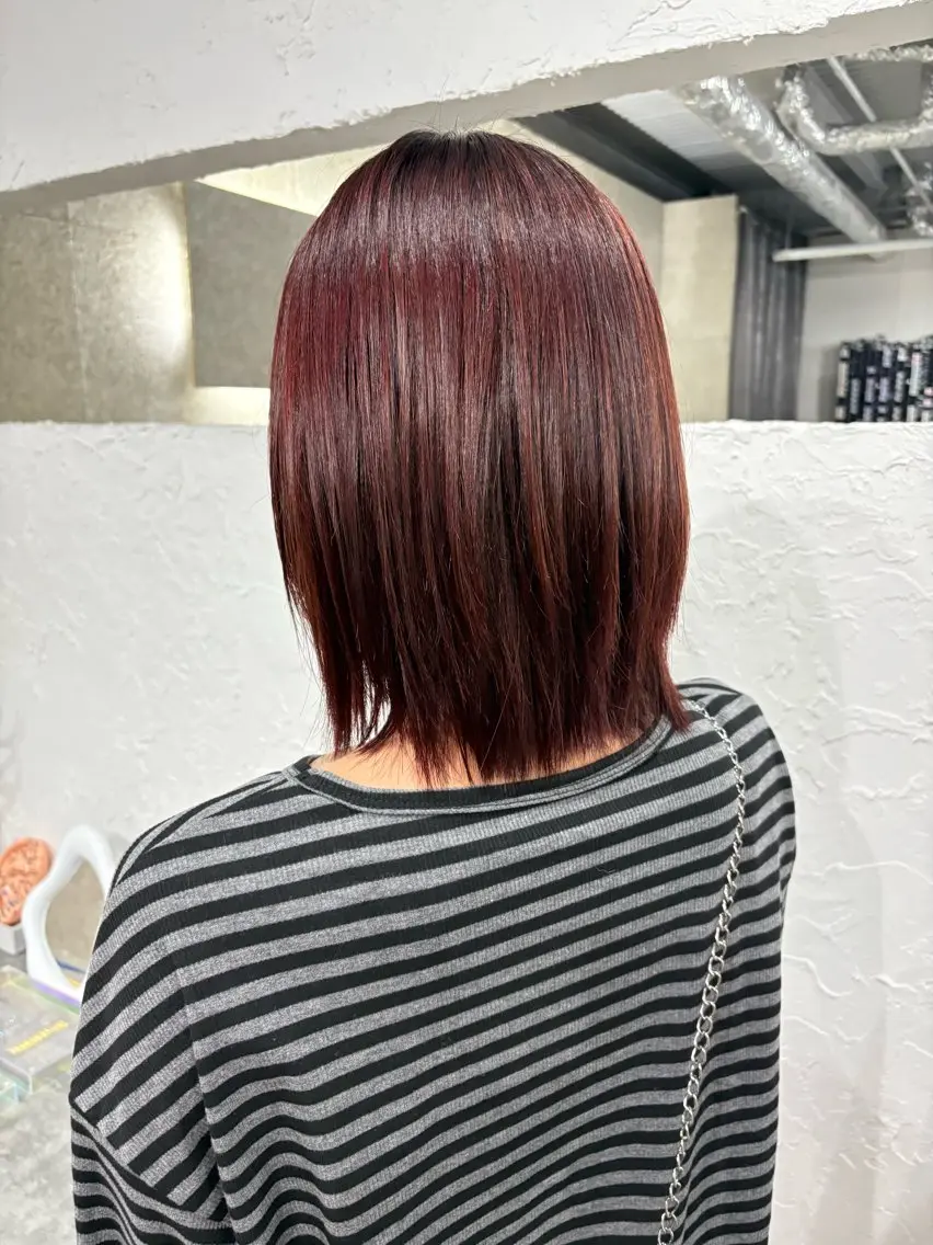 カラー ボルドーカラー ブラウンカラー KUBO HADUKIのヘアスタイル