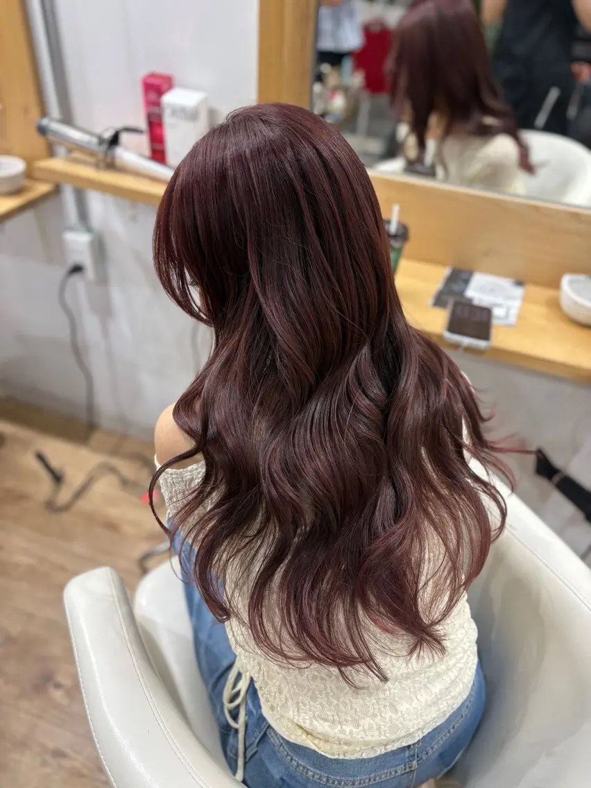 ロング カラー ボルドーカラー 京都駅/透明感カラー 🖤sakiのヘアスタイル