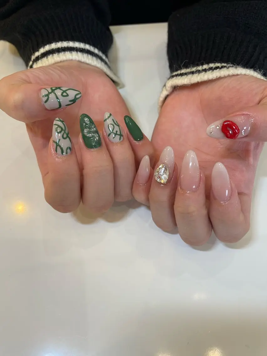 ネイル Nail Salon Gummi.のネイルデザイン