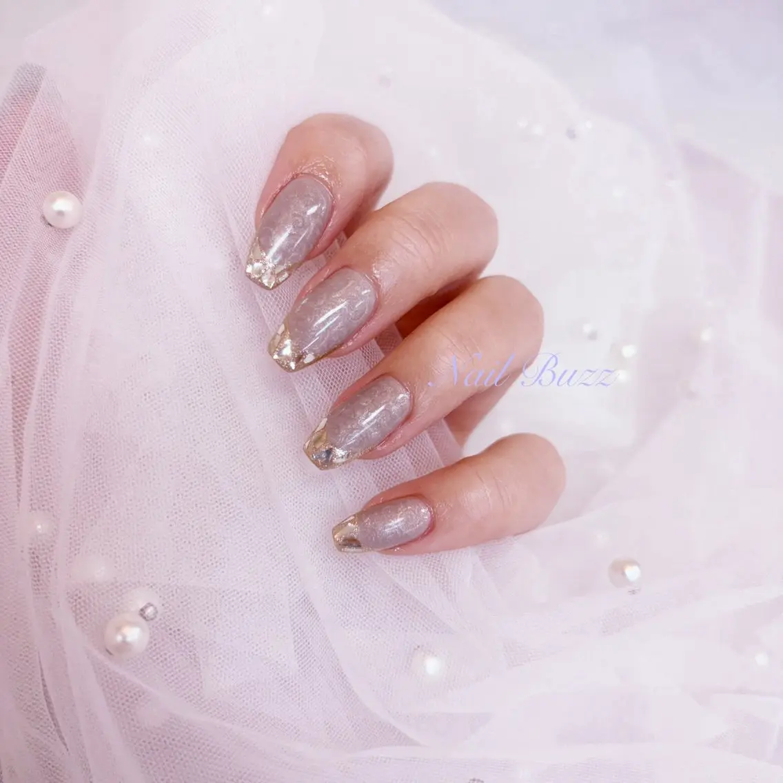ネイル マグネットネイル NAIL BUZZ ヒラバヤシのネイルデザイン