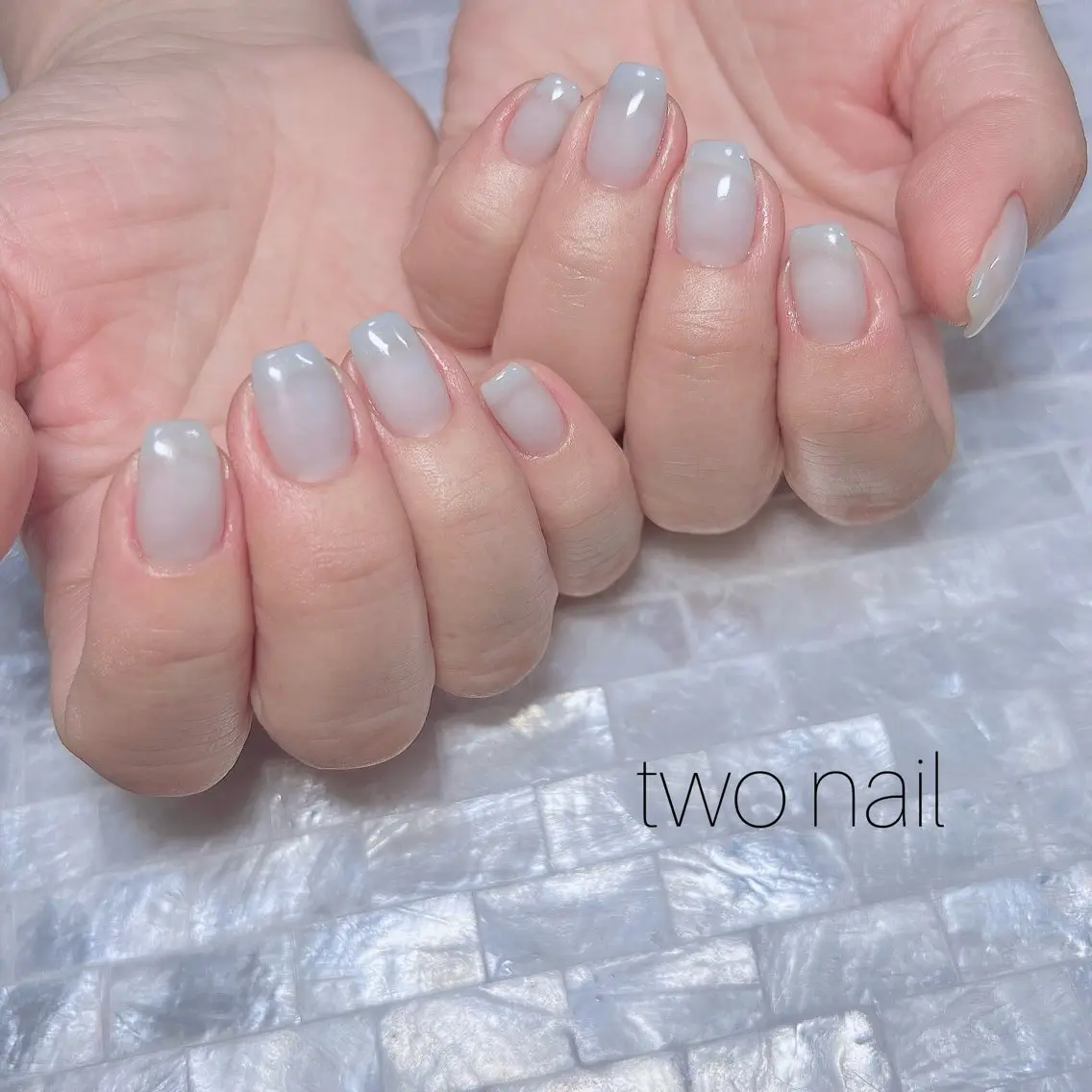 ネイル ネイルチップ ホワイト ハンドネイル two nailのネイルデザイン