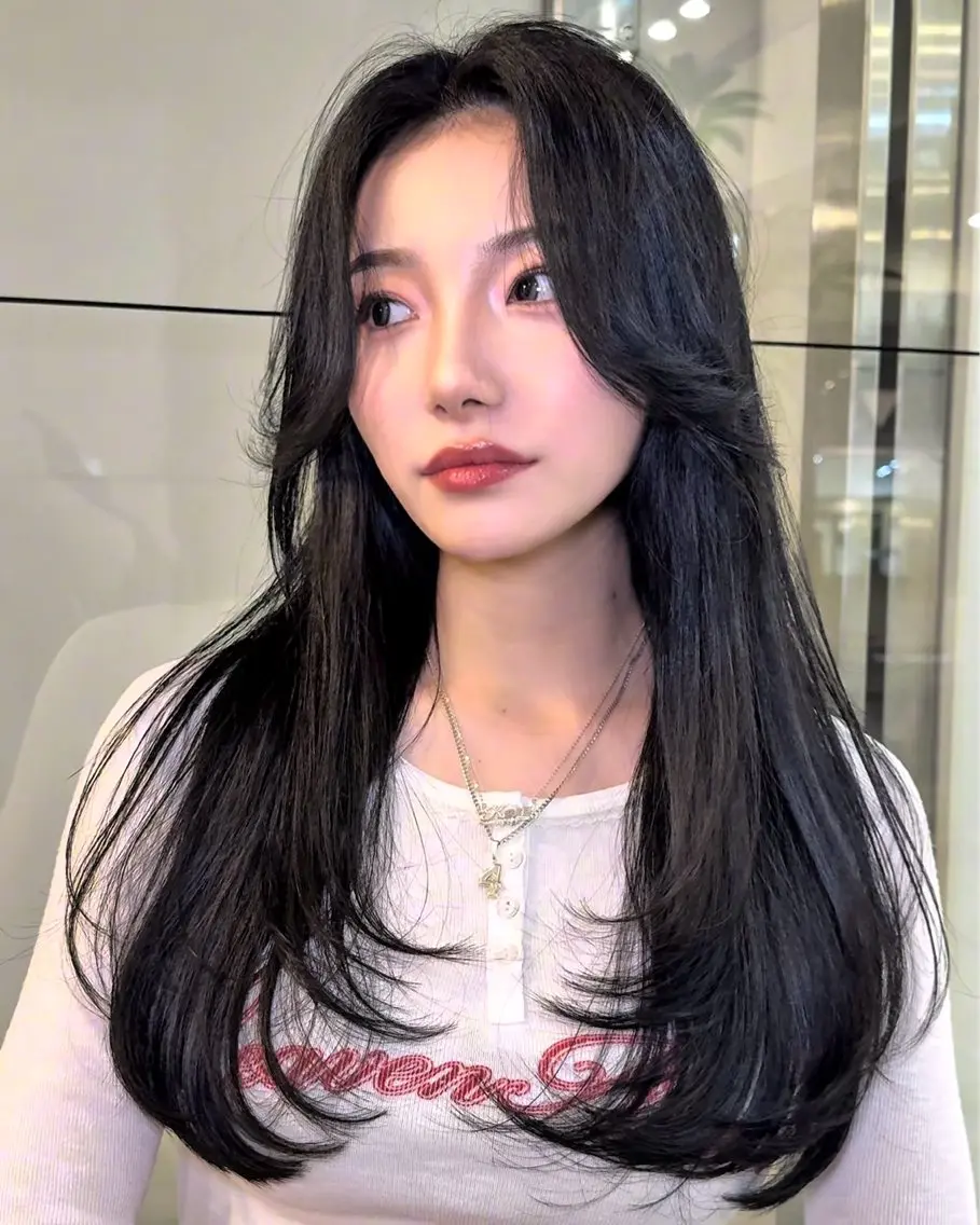 ロング 髪質改善 韓国風ヘア レイヤーカット ロング カット ダメージレス美容師 🌱水島侑理のヘアスタイル