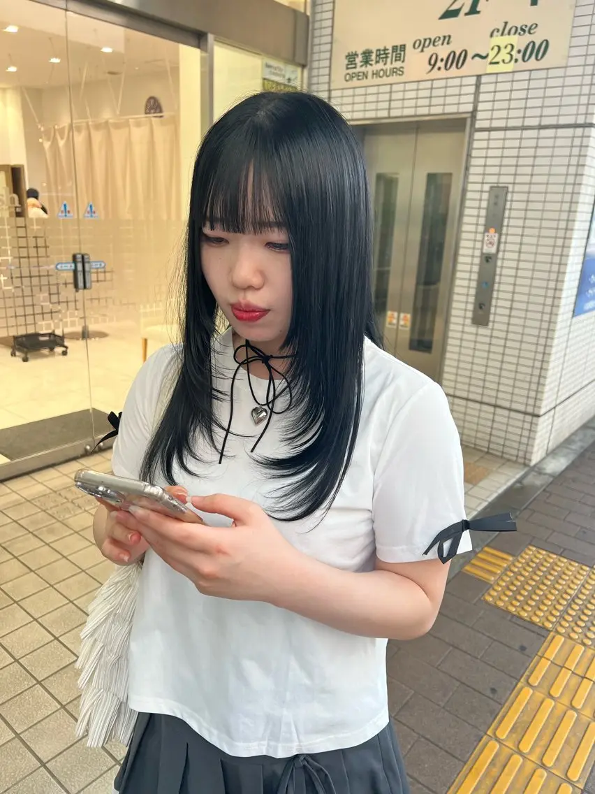 レイヤーカット限定‼️カット×縮毛矯正×トリートメント🕊の写真