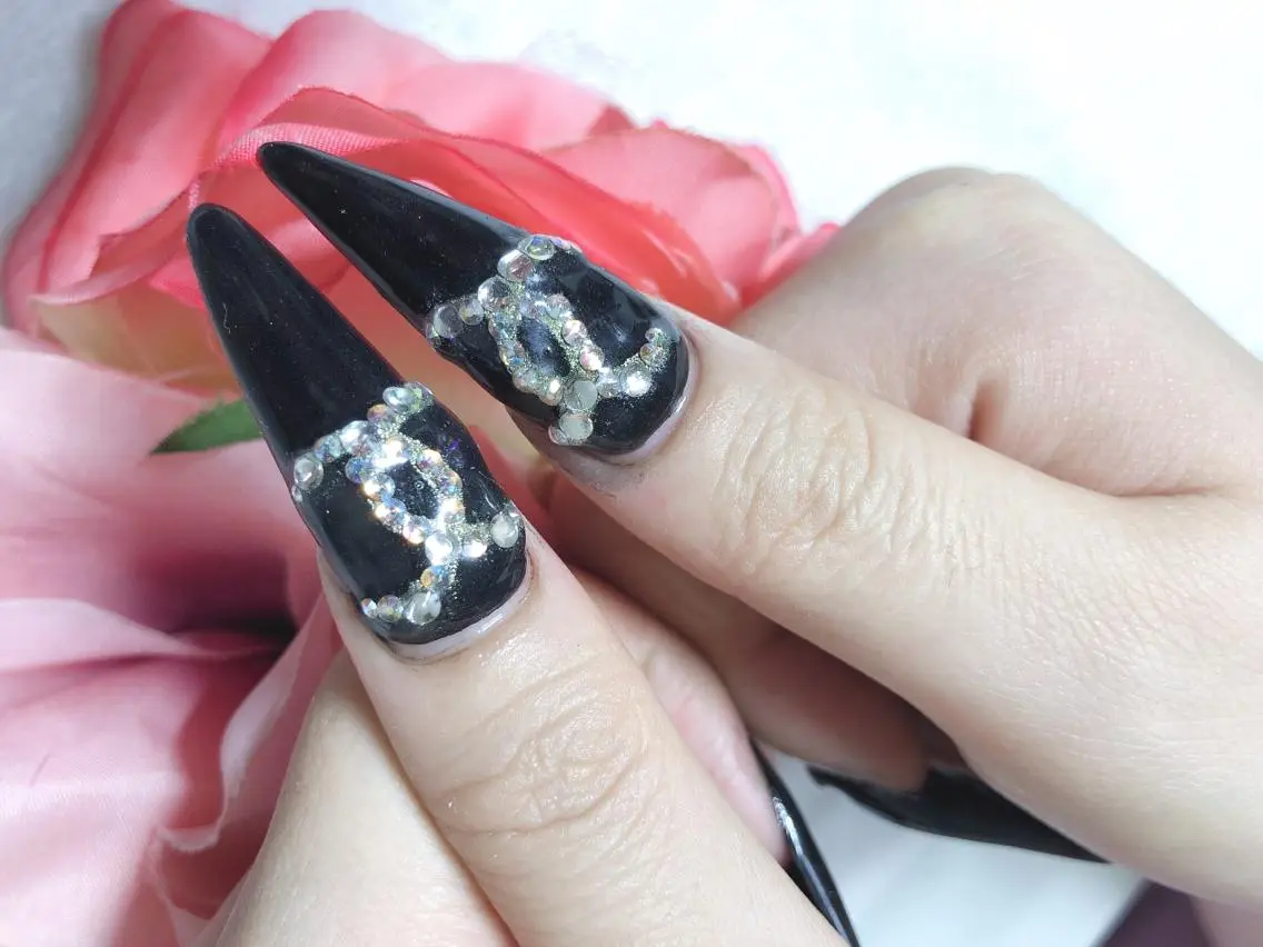 ロング ネイル ハンドネイル 《LB》ラブリエ Nail&eyeのマツエク・マツパデザイン